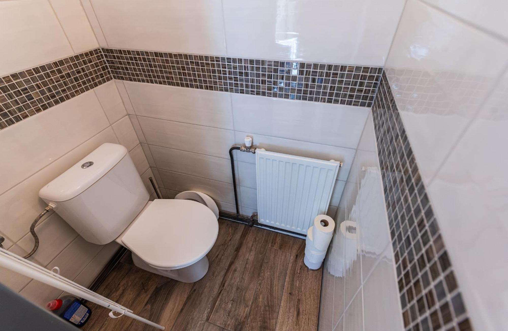 Ubytovani Na Samote - Apartman U Tesaru Komarice Екстер'єр фото